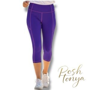 Athleta Revelation Purple Capri Leggings Size M Performance Gymcore